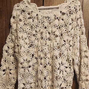 Vintage Cream Crochet Floral-Designed Sweater - Silk & Cotton